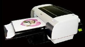 東莞市鑫派印刷機(jī)械 服裝打印機(jī)與光盤印刷的專業(yè)解決方案